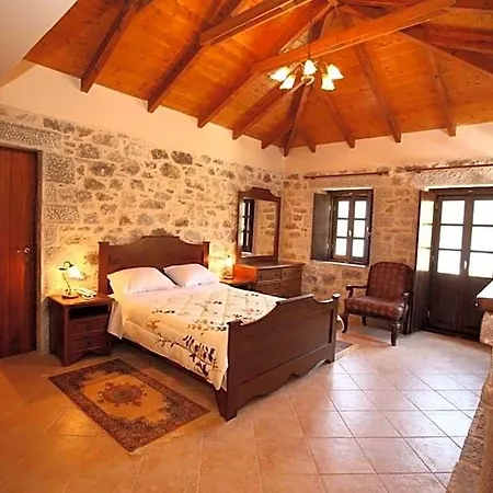Vasilios Hotel